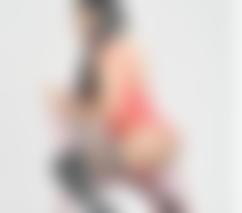 Escorts East London Bow - East London - Photos for Naughty Colombian transsexual completes huge endowment